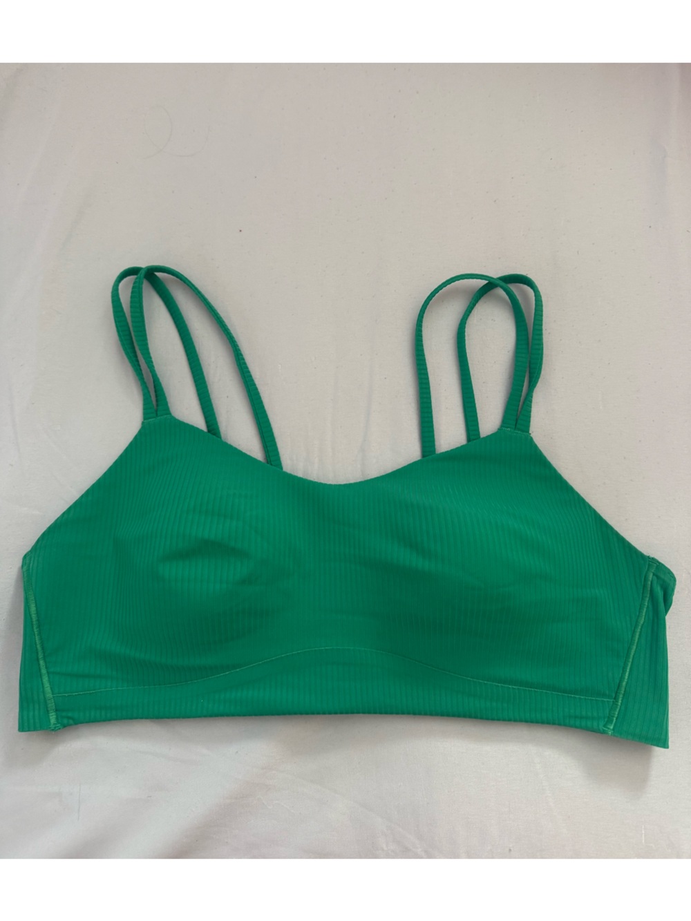 Lululemon sports bra size 8
